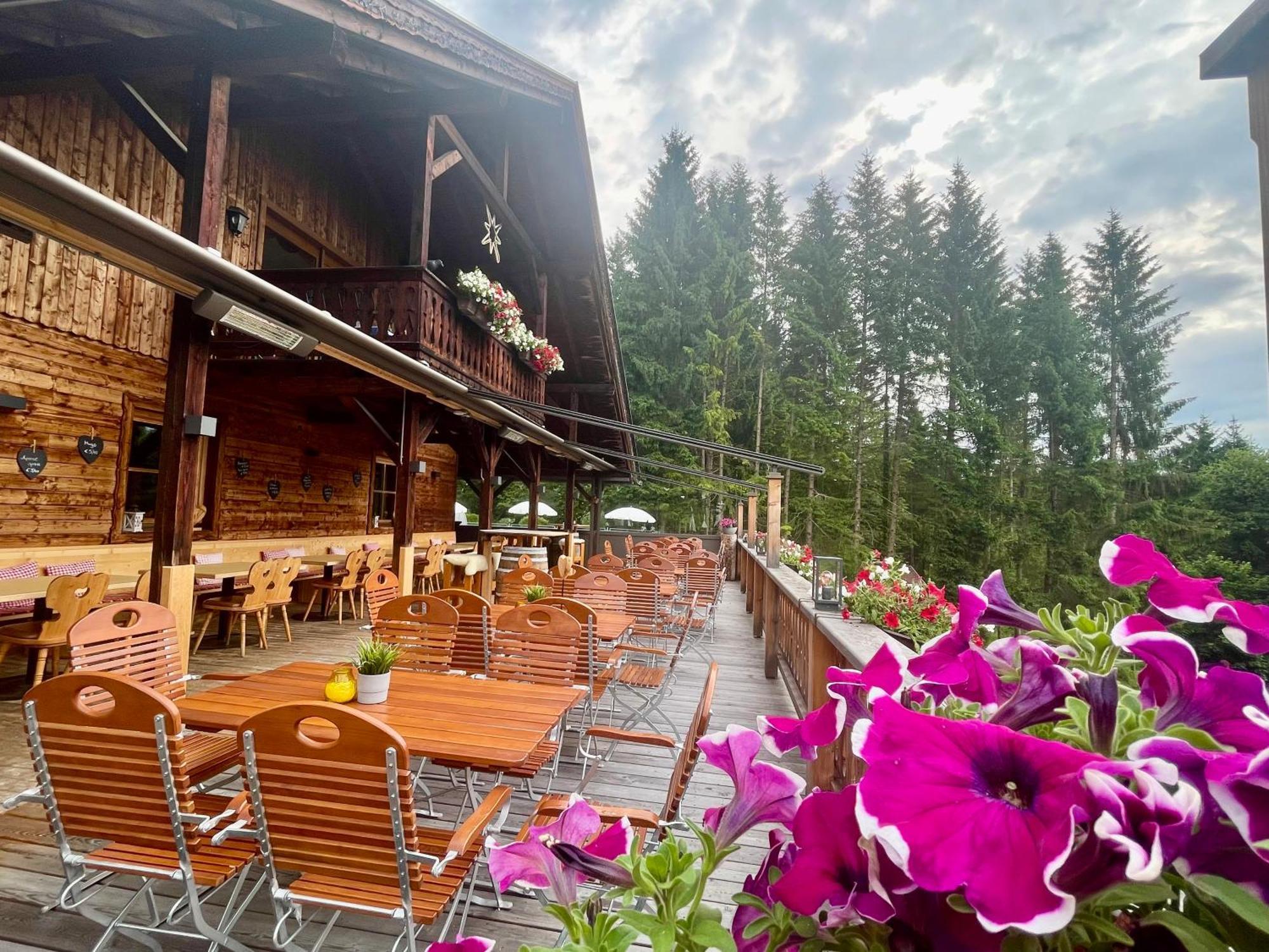 Sweet Cherry - Boutique & Guesthouse Tyrol Ίνσμπρουκ Εξωτερικό φωτογραφία