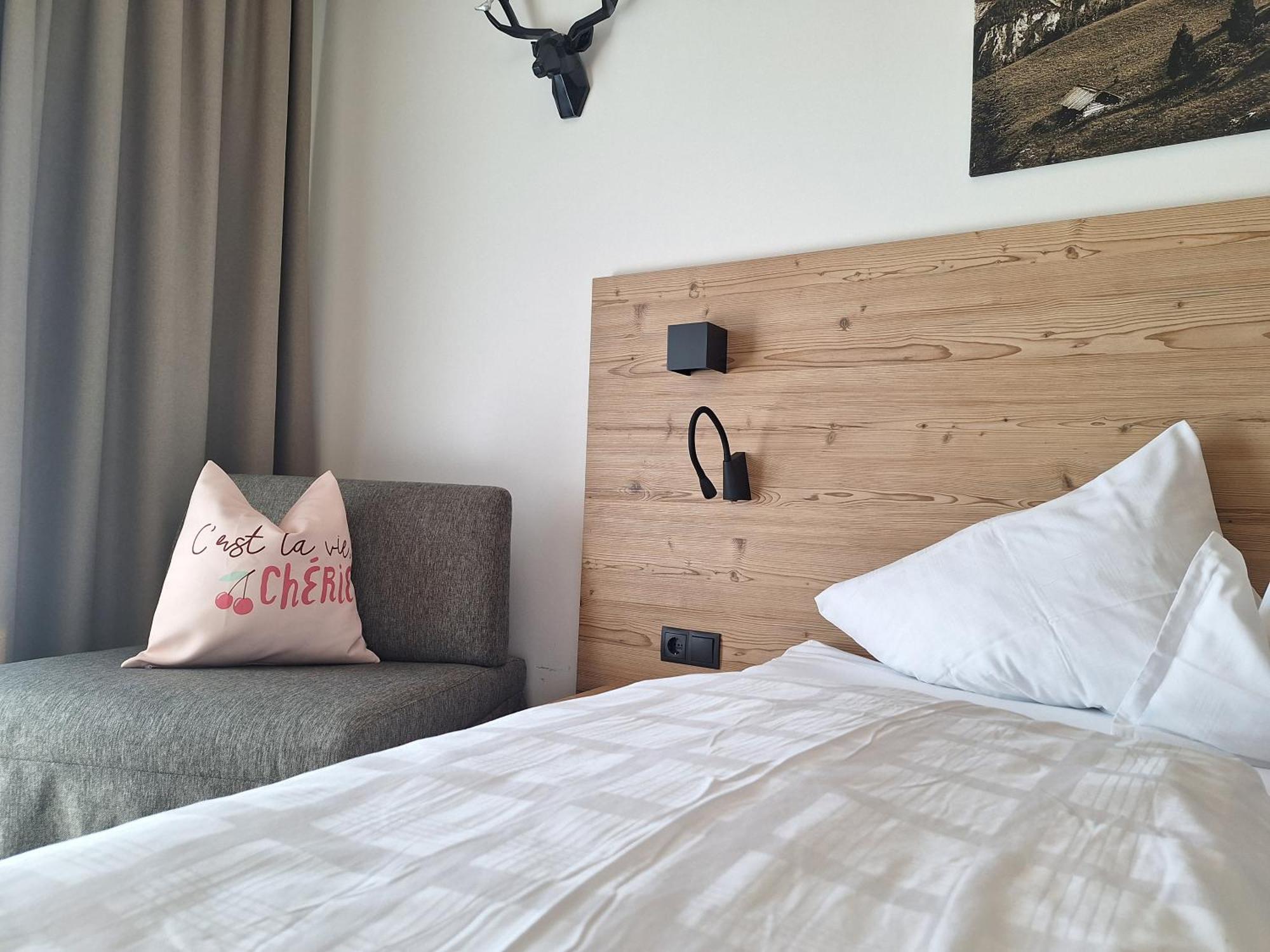 Sweet Cherry - Boutique & Guesthouse Tyrol Ίνσμπρουκ Εξωτερικό φωτογραφία