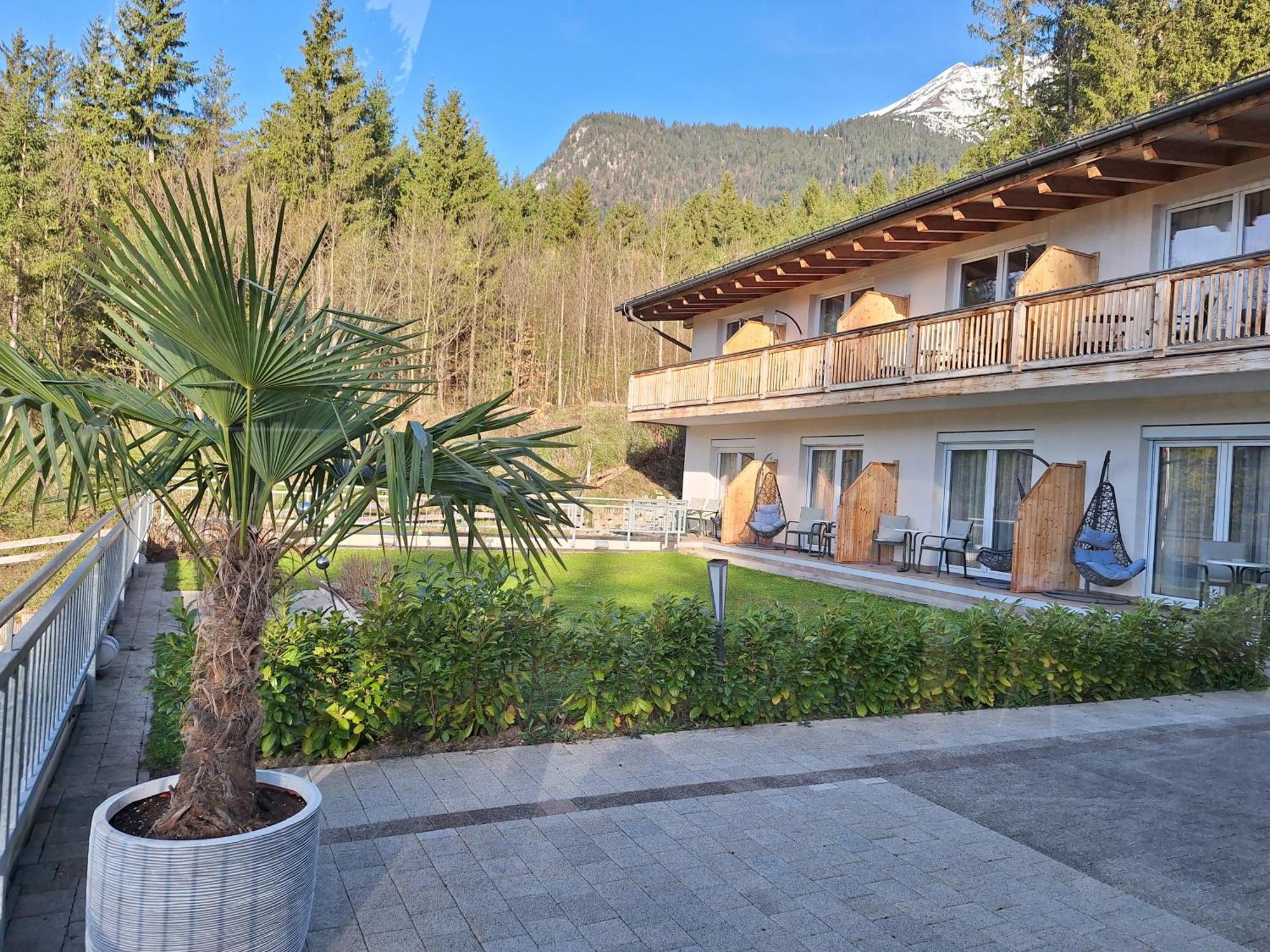 Sweet Cherry - Boutique & Guesthouse Tyrol Ίνσμπρουκ Εξωτερικό φωτογραφία